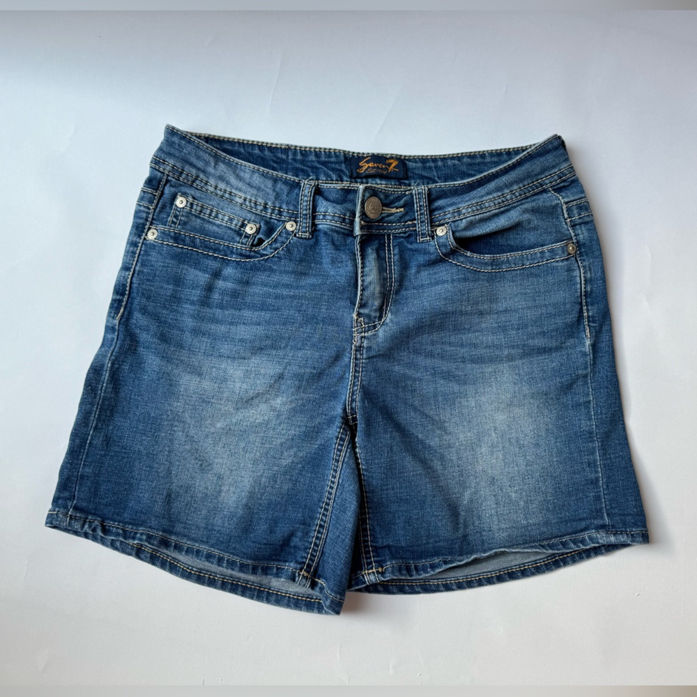SEVEN7 jean shorts size 8